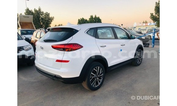 Nunua Imported Hyundai Tucson Nyeupe Gari ndani ya Import - Dubai nchini Cabo Delgado Nunua Imported Hyundai Tucson Nyeupe Gari ndani ya Import - Dubai nchini Cabo Delgado