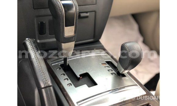 Nunua Imported Mitsubishi Pajero Nyeupe Gari ndani ya Import - Dubai nchini Cabo Delgado Nunua Imported Mitsubishi Pajero Nyeupe Gari ndani ya Import - Dubai nchini Cabo Delgado