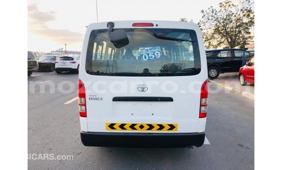Buy Import Toyota Hiace White Car in Import - Dubai in Cabo Delgado Buy Import Toyota Hiace White Car in Import - Dubai in Cabo Delgado