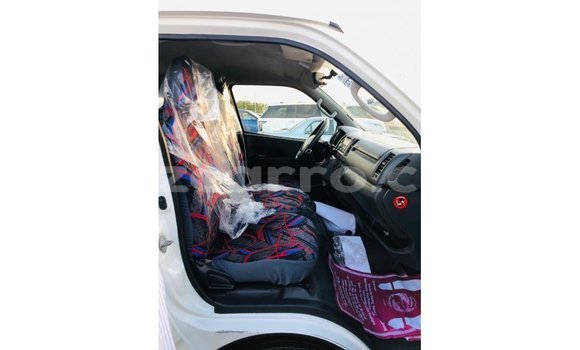 Buy Import Toyota Hiace White Car in Import - Dubai in Cabo Delgado Buy Import Toyota Hiace White Car in Import - Dubai in Cabo Delgado