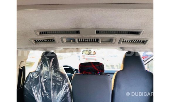 Buy Import Toyota Hiace White Car in Import - Dubai in Cabo Delgado Buy Import Toyota Hiace White Car in Import - Dubai in Cabo Delgado