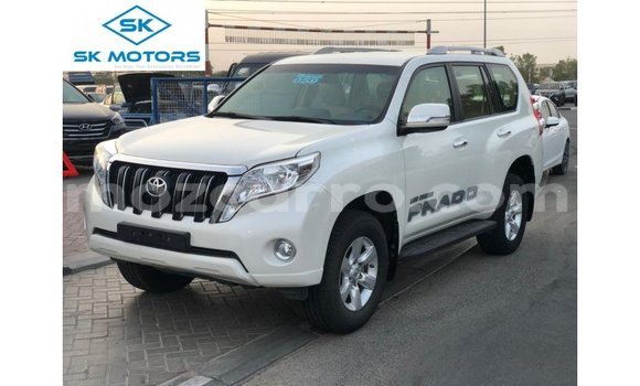 Tenga Imported Toyota Prado Chena Mota in Import - Dubai in Cabo Delgado