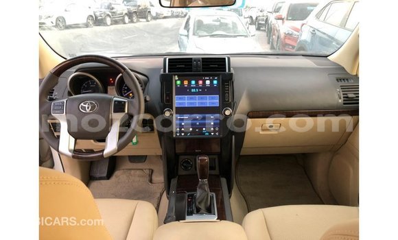 Nunua Imported Toyota Prado Nyeupe Gari ndani ya Import - Dubai nchini Cabo Delgado Nunua Imported Toyota Prado Nyeupe Gari ndani ya Import - Dubai nchini Cabo Delgado
