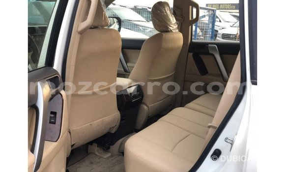 Nunua Imported Toyota Prado Nyeupe Gari ndani ya Import - Dubai nchini Cabo Delgado Nunua Imported Toyota Prado Nyeupe Gari ndani ya Import - Dubai nchini Cabo Delgado