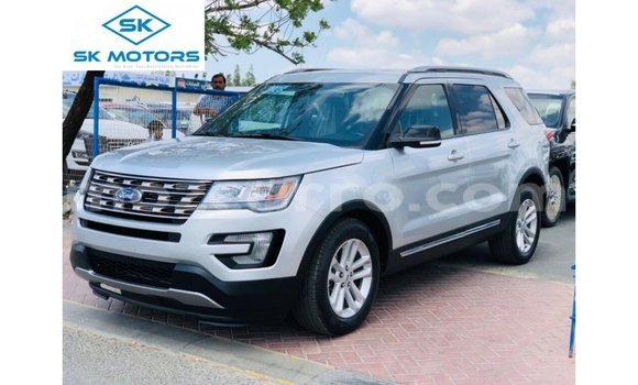 Comprar Importar Ford Explorer De outros Carro em Import - Dubai em Cabo Delgado