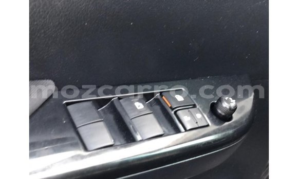 Nunua Imported Toyota Hilux Nyeupe Gari ndani ya Import - Dubai nchini Cabo Delgado Nunua Imported Toyota Hilux Nyeupe Gari ndani ya Import - Dubai nchini Cabo Delgado