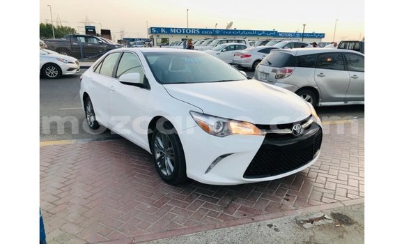 Comprar Importar Toyota Camry Branco Carro em Import - Dubai em Cabo Delgado