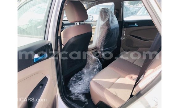Nunua Imported Hyundai Tucson Nyingine Gari ndani ya Import - Dubai nchini Cabo Delgado Nunua Imported Hyundai Tucson Nyingine Gari ndani ya Import - Dubai nchini Cabo Delgado