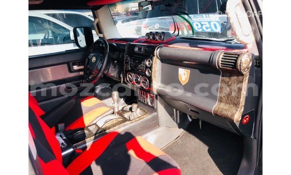 Tenga Imported Toyota FJ Cruiser Nhema Mota in Import - Dubai in Cabo Delgado Tenga Imported Toyota FJ Cruiser Nhema Mota in Import - Dubai in Cabo Delgado