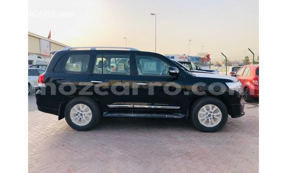Nunua Imported Toyota Land Cruiser Nyeusi Gari ndani ya Import - Dubai nchini Cabo Delgado Nunua Imported Toyota Land Cruiser Nyeusi Gari ndani ya Import - Dubai nchini Cabo Delgado