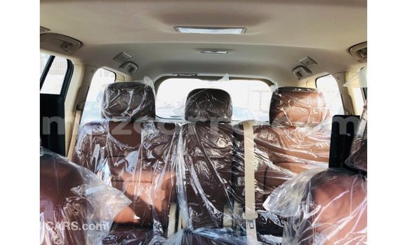 Nunua Imported Toyota Land Cruiser Nyeusi Gari ndani ya Import - Dubai nchini Cabo Delgado Nunua Imported Toyota Land Cruiser Nyeusi Gari ndani ya Import - Dubai nchini Cabo Delgado
