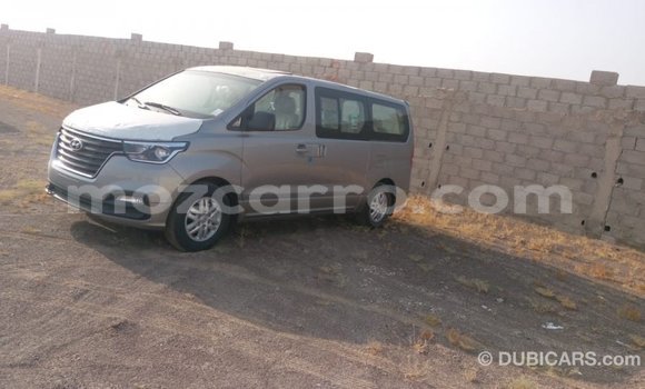 Buy Import Hyundai Accent Brown Car in Import - Dubai in Cabo Delgado Buy Import Hyundai Accent Brown Car in Import - Dubai in Cabo Delgado