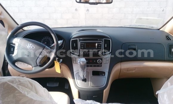 Buy Import Hyundai Accent Brown Car in Import - Dubai in Cabo Delgado Buy Import Hyundai Accent Brown Car in Import - Dubai in Cabo Delgado