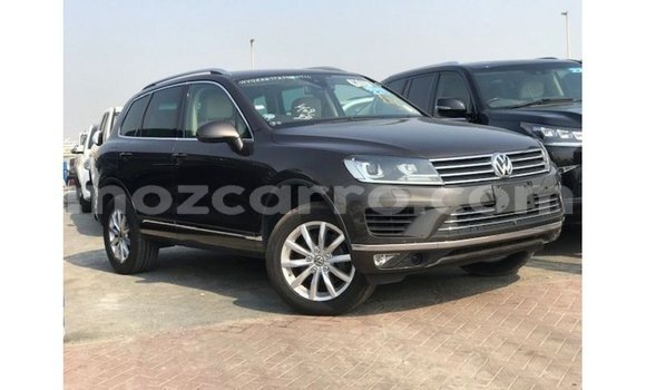 Buy Import Volkswagen Touareg Brown Car in Import - Dubai in Cabo Delgado
