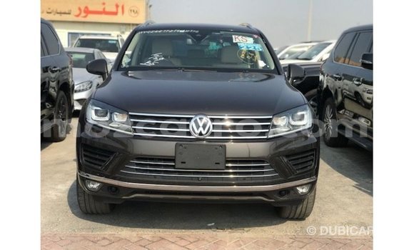 Comprar Importar Volkswagen Touareg Castanho Carro em Import - Dubai em Cabo Delgado Comprar Importar Volkswagen Touareg Castanho Carro em Import - Dubai em Cabo Delgado