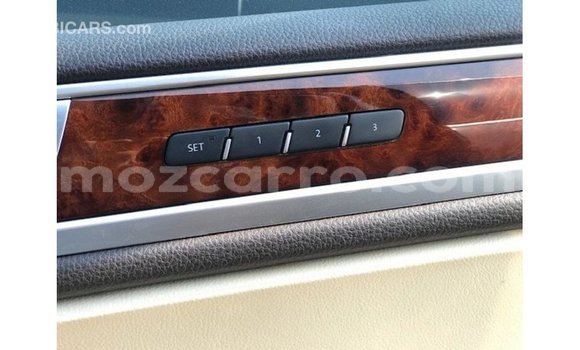 Comprar Importar Volkswagen Touareg Castanho Carro em Import - Dubai em Cabo Delgado Comprar Importar Volkswagen Touareg Castanho Carro em Import - Dubai em Cabo Delgado