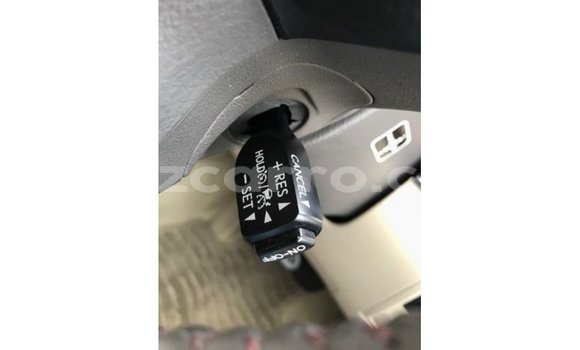 Nunua Imported Toyota Land Cruiser Nyekundu Gari ndani ya Import - Dubai nchini Cabo Delgado Nunua Imported Toyota Land Cruiser Nyekundu Gari ndani ya Import - Dubai nchini Cabo Delgado