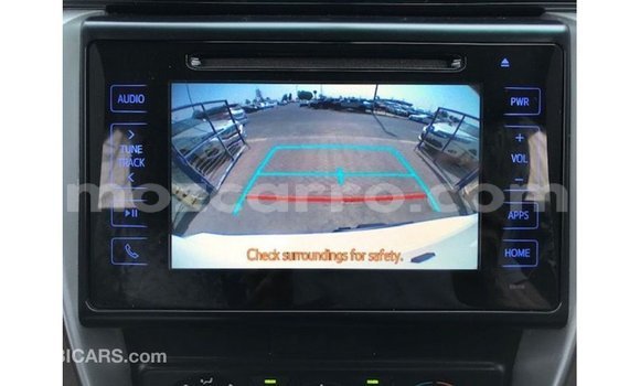 Comprar Importar Toyota Fortuner Branco Carro em Import - Dubai em Cabo Delgado Comprar Importar Toyota Fortuner Branco Carro em Import - Dubai em Cabo Delgado