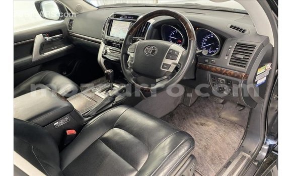 Comprar Importar Toyota Land Cruiser Preto Carro em Import - Dubai em Cabo Delgado Comprar Importar Toyota Land Cruiser Preto Carro em Import - Dubai em Cabo Delgado