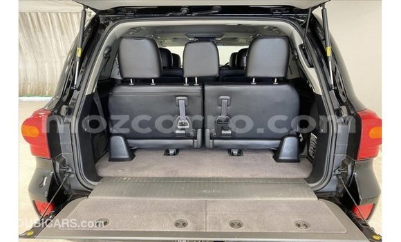 Comprar Importar Toyota Land Cruiser Preto Carro em Import - Dubai em Cabo Delgado Comprar Importar Toyota Land Cruiser Preto Carro em Import - Dubai em Cabo Delgado