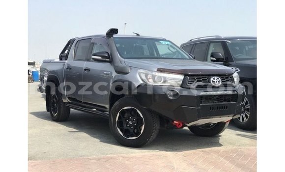 Nunua Imported Toyota Hilux Nyingine Gari ndani ya Import - Dubai nchini Cabo Delgado