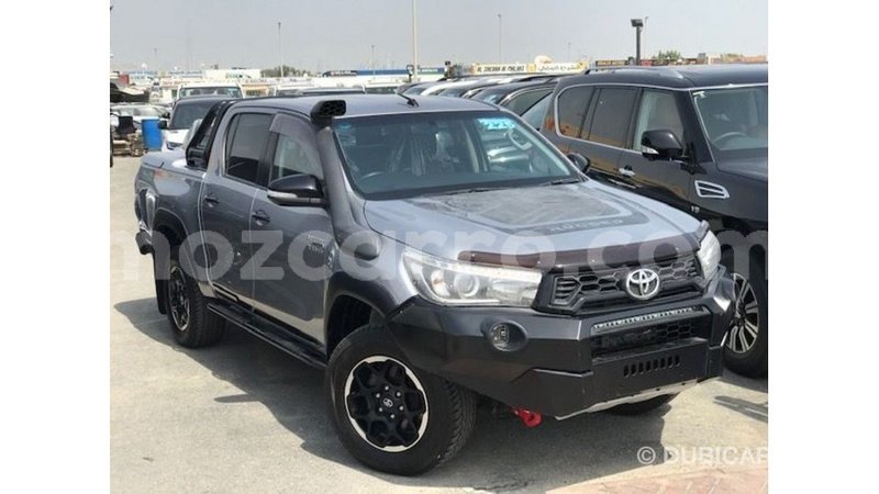 Big with watermark toyota hilux cabo delgado import dubai 8566