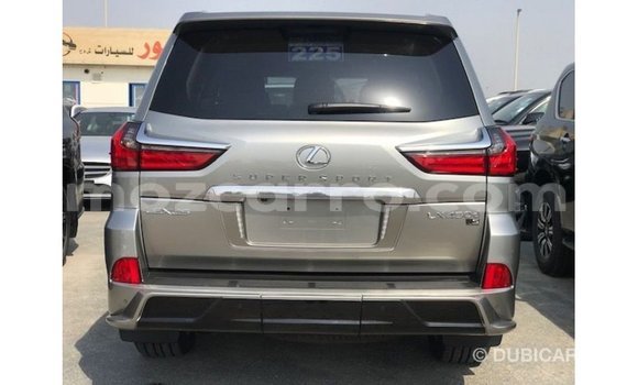 Tenga Imported Lexus LX Zvimwe Mota in Import - Dubai in Cabo Delgado Tenga Imported Lexus LX Zvimwe Mota in Import - Dubai in Cabo Delgado