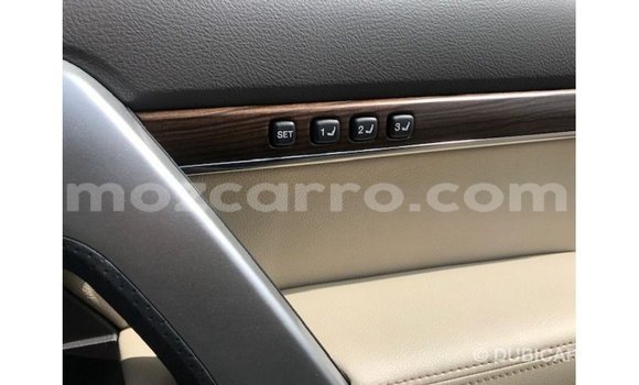 Comprar Importar Toyota Land Cruiser Preto Carro em Import - Dubai em Cabo Delgado Comprar Importar Toyota Land Cruiser Preto Carro em Import - Dubai em Cabo Delgado