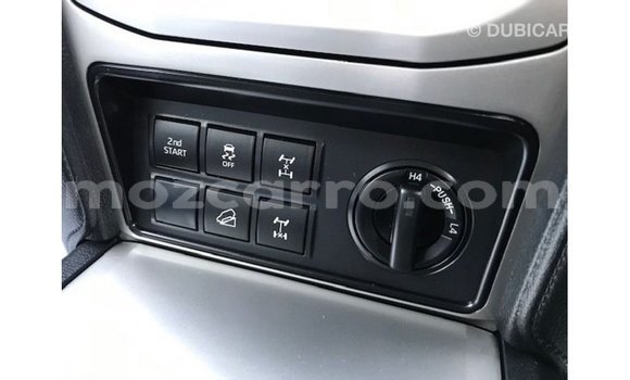 Tenga Imported Toyota Prado Bhuruu Mota in Import - Dubai in Cabo Delgado Tenga Imported Toyota Prado Bhuruu Mota in Import - Dubai in Cabo Delgado