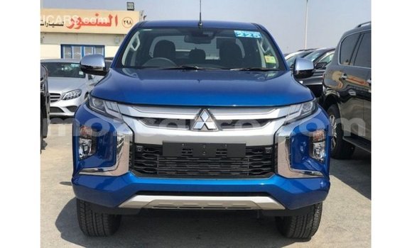 Comprar Importar Mitsubishi i Azul Carro em Import - Dubai em Cabo Delgado Comprar Importar Mitsubishi i Azul Carro em Import - Dubai em Cabo Delgado