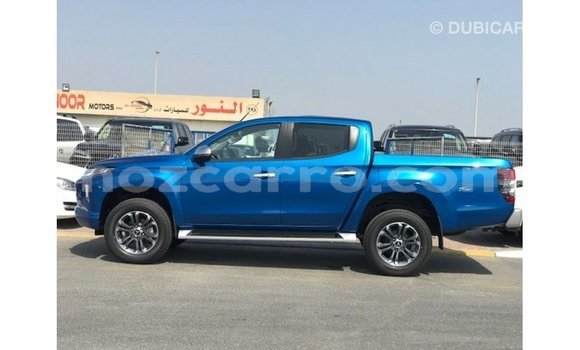 Comprar Importar Mitsubishi i Azul Carro em Import - Dubai em Cabo Delgado Comprar Importar Mitsubishi i Azul Carro em Import - Dubai em Cabo Delgado