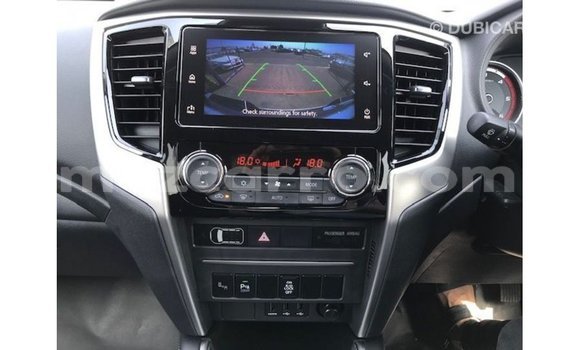 Comprar Importar Mitsubishi i Azul Carro em Import - Dubai em Cabo Delgado Comprar Importar Mitsubishi i Azul Carro em Import - Dubai em Cabo Delgado