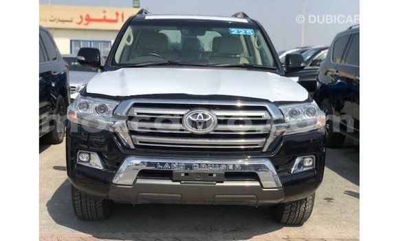 Comprar Importar Toyota Land Cruiser Preto Carro em Import - Dubai em Cabo Delgado Comprar Importar Toyota Land Cruiser Preto Carro em Import - Dubai em Cabo Delgado