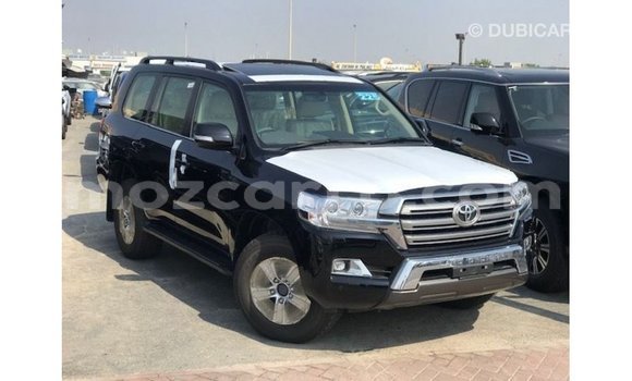 Comprar Importar Toyota Land Cruiser Preto Carro em Import - Dubai em Cabo Delgado Comprar Importar Toyota Land Cruiser Preto Carro em Import - Dubai em Cabo Delgado