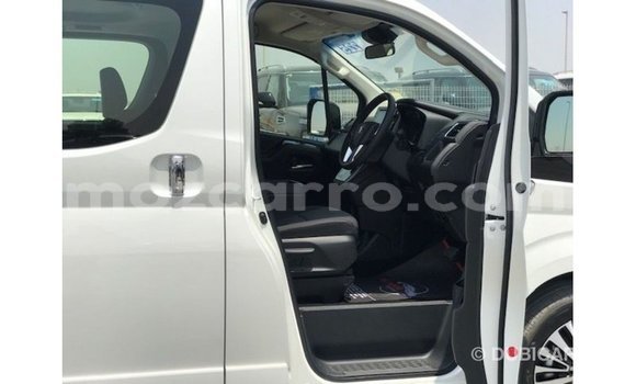 Comprar Importar Toyota Granvia Branco Carro em Import - Dubai em Cabo Delgado Comprar Importar Toyota Granvia Branco Carro em Import - Dubai em Cabo Delgado