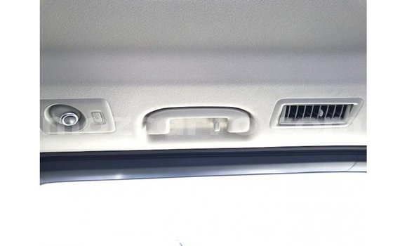 Comprar Importar Toyota Granvia Branco Carro em Import - Dubai em Cabo Delgado Comprar Importar Toyota Granvia Branco Carro em Import - Dubai em Cabo Delgado