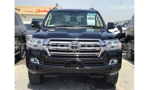 Nunua Imported Toyota Land Cruiser Nyeusi Gari ndani ya Import - Dubai nchini Cabo Delgado Nunua Imported Toyota Land Cruiser Nyeusi Gari ndani ya Import - Dubai nchini Cabo Delgado