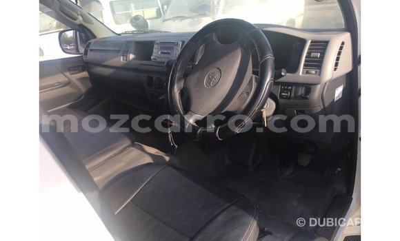 Nunua Imported Toyota Hiace Nyeupe Gari ndani ya Import - Dubai nchini Cabo Delgado Nunua Imported Toyota Hiace Nyeupe Gari ndani ya Import - Dubai nchini Cabo Delgado