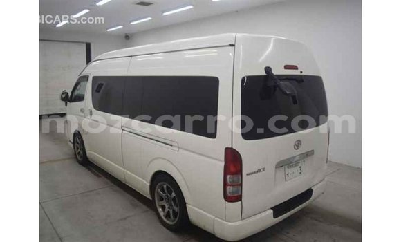 Nunua Imported Toyota Hiace Nyeupe Gari ndani ya Import - Dubai nchini Cabo Delgado Nunua Imported Toyota Hiace Nyeupe Gari ndani ya Import - Dubai nchini Cabo Delgado