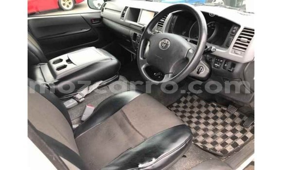 Nunua Imported Toyota Hiace Nyeupe Gari ndani ya Import - Dubai nchini Cabo Delgado Nunua Imported Toyota Hiace Nyeupe Gari ndani ya Import - Dubai nchini Cabo Delgado