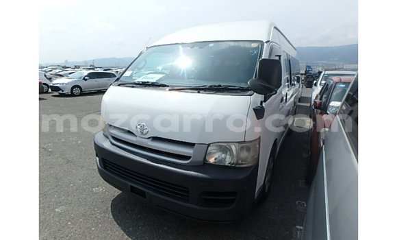 Nunua Imported Toyota Hiace Nyeupe Gari ndani ya Import - Dubai nchini Cabo Delgado Nunua Imported Toyota Hiace Nyeupe Gari ndani ya Import - Dubai nchini Cabo Delgado