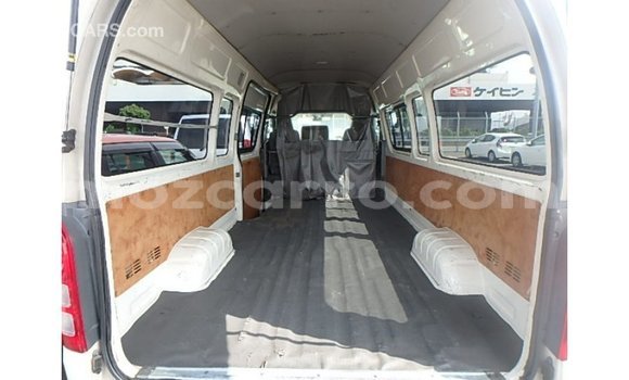 Nunua Imported Toyota Hiace Nyeupe Gari ndani ya Import - Dubai nchini Cabo Delgado Nunua Imported Toyota Hiace Nyeupe Gari ndani ya Import - Dubai nchini Cabo Delgado
