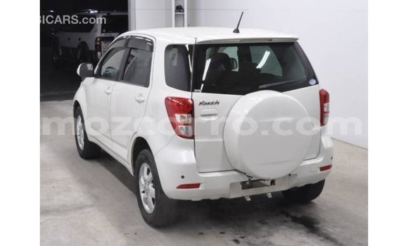 Nunua Imported Toyota Rush Nyeupe Gari ndani ya Import - Dubai nchini Cabo Delgado Nunua Imported Toyota Rush Nyeupe Gari ndani ya Import - Dubai nchini Cabo Delgado