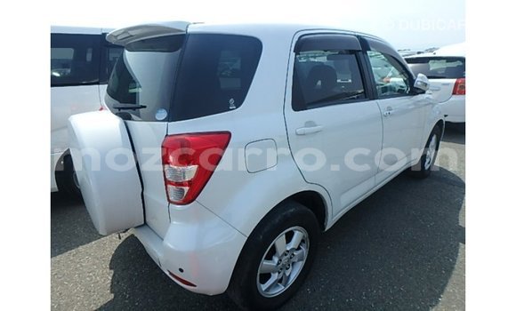Nunua Imported Toyota Rush Nyeupe Gari ndani ya Import - Dubai nchini Cabo Delgado Nunua Imported Toyota Rush Nyeupe Gari ndani ya Import - Dubai nchini Cabo Delgado