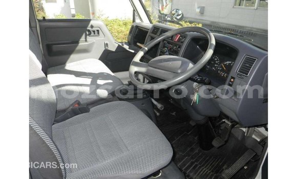 Tenga Imported Toyota Dyna Chena Mota in Import - Dubai in Cabo Delgado Tenga Imported Toyota Dyna Chena Mota in Import - Dubai in Cabo Delgado