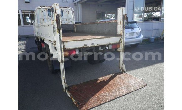 Tenga Imported Toyota Dyna Chena Mota in Import - Dubai in Cabo Delgado Tenga Imported Toyota Dyna Chena Mota in Import - Dubai in Cabo Delgado