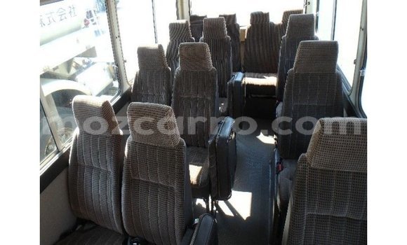 Tenga Imported Toyota Coaster Chena Mota in Import - Dubai in Cabo Delgado Tenga Imported Toyota Coaster Chena Mota in Import - Dubai in Cabo Delgado