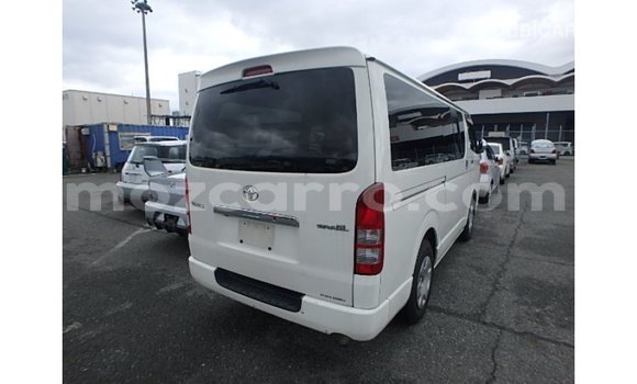 Nunua Imported Toyota Hiace Nyeupe Gari ndani ya Import - Dubai nchini Cabo Delgado Nunua Imported Toyota Hiace Nyeupe Gari ndani ya Import - Dubai nchini Cabo Delgado