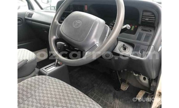 Nunua Imported Toyota Hiace Nyeupe Gari ndani ya Import - Dubai nchini Cabo Delgado Nunua Imported Toyota Hiace Nyeupe Gari ndani ya Import - Dubai nchini Cabo Delgado