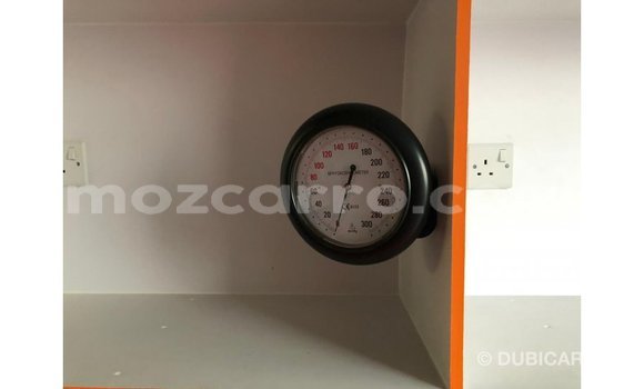 Buy Import Toyota Hiace White Car in Import - Dubai in Cabo Delgado Buy Import Toyota Hiace White Car in Import - Dubai in Cabo Delgado